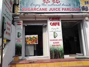 Cane Cafe - A Great Hygienic Place to Have Sugarcane Juice - Hyderabad India Online